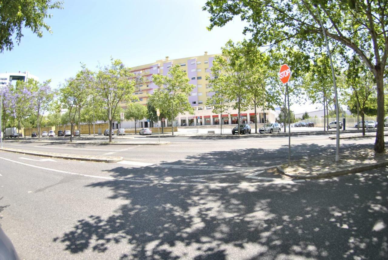 Parque Nacoes Prime Apartments 13 Лиссабон Экстерьер фото