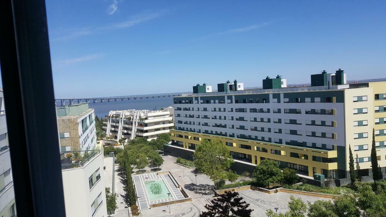 Parque Nacoes Prime Apartments 13 Лиссабон Экстерьер фото