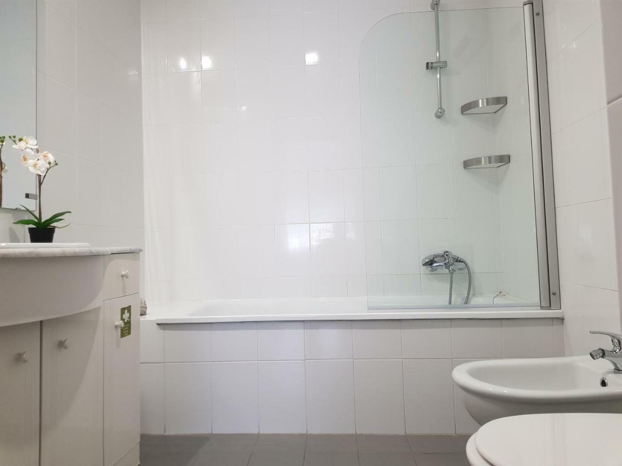 Parque Nacoes Prime Apartments 13 Лиссабон Экстерьер фото