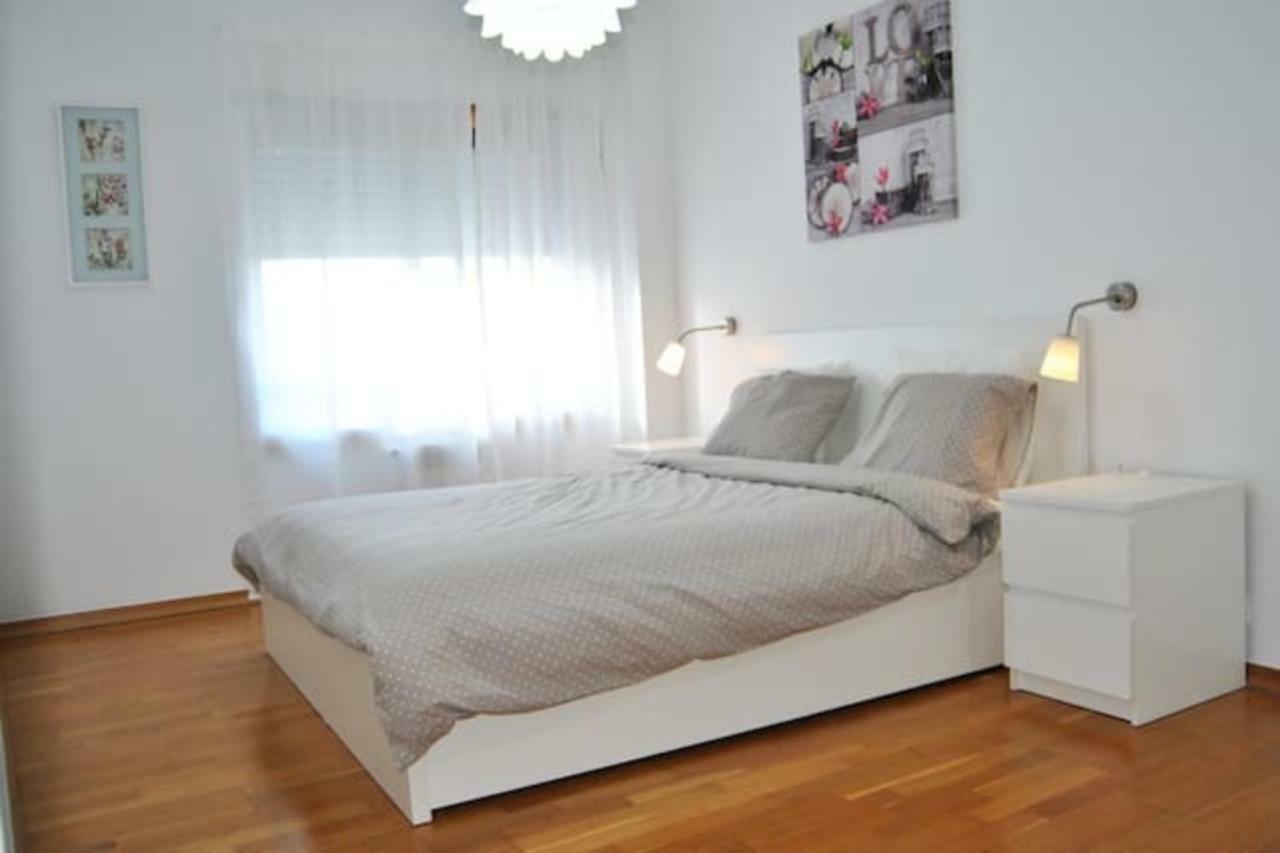 Parque Nacoes Prime Apartments 13 Лиссабон Экстерьер фото